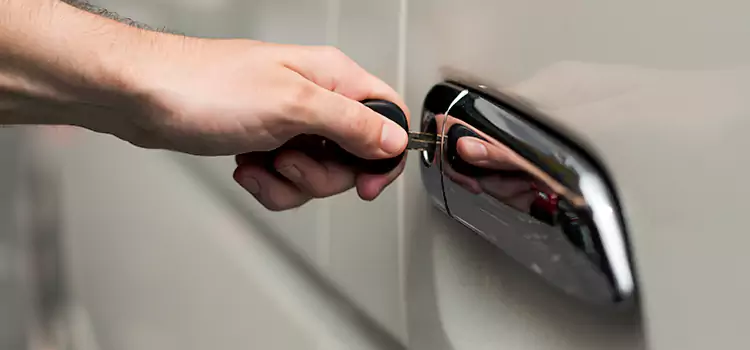 Why Choose Our Auto Locksmith Team in Norwood, MA?